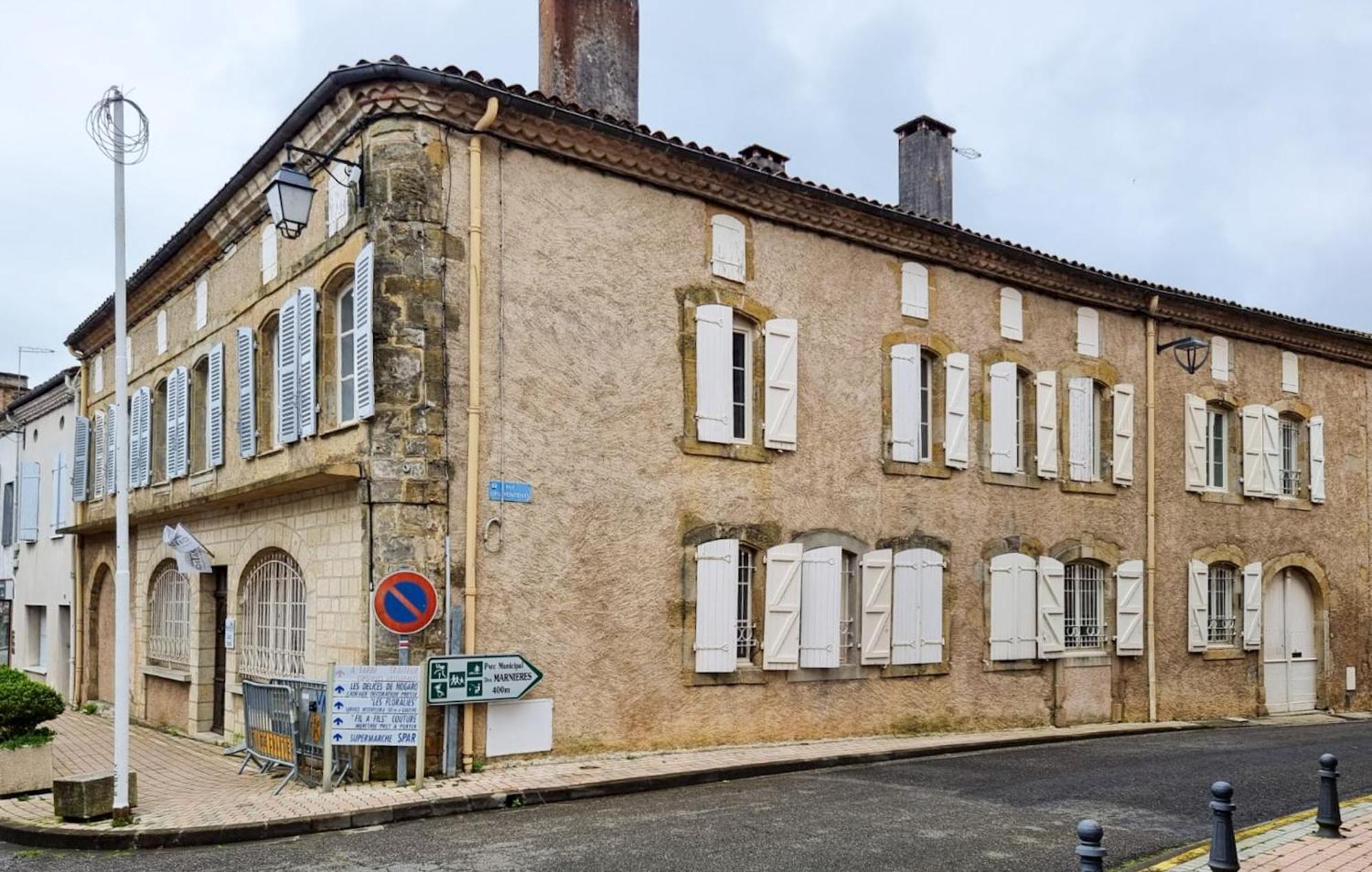 Gite Pour 4P - La Grange Des Pelerins Nogaro Extérieur photo
